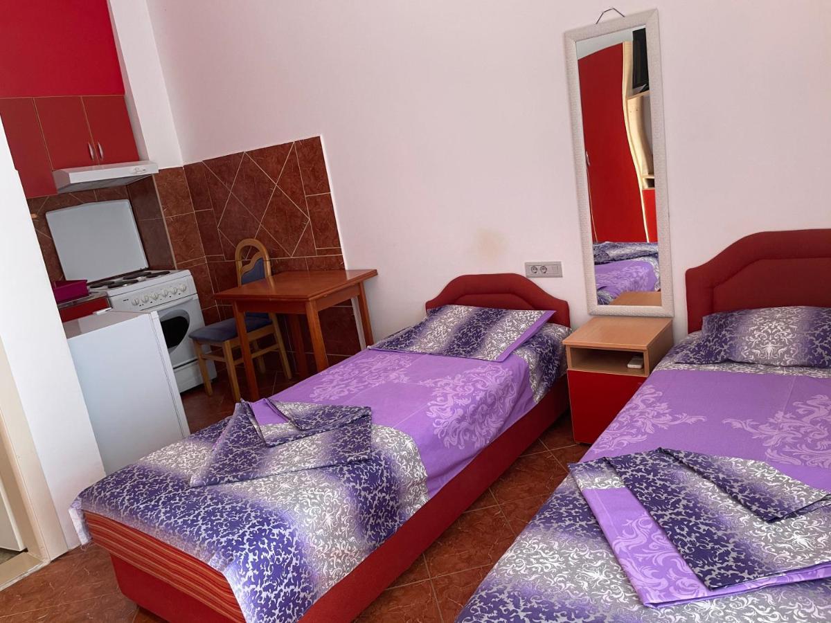Apartments Zevs Budva Ngoại thất bức ảnh