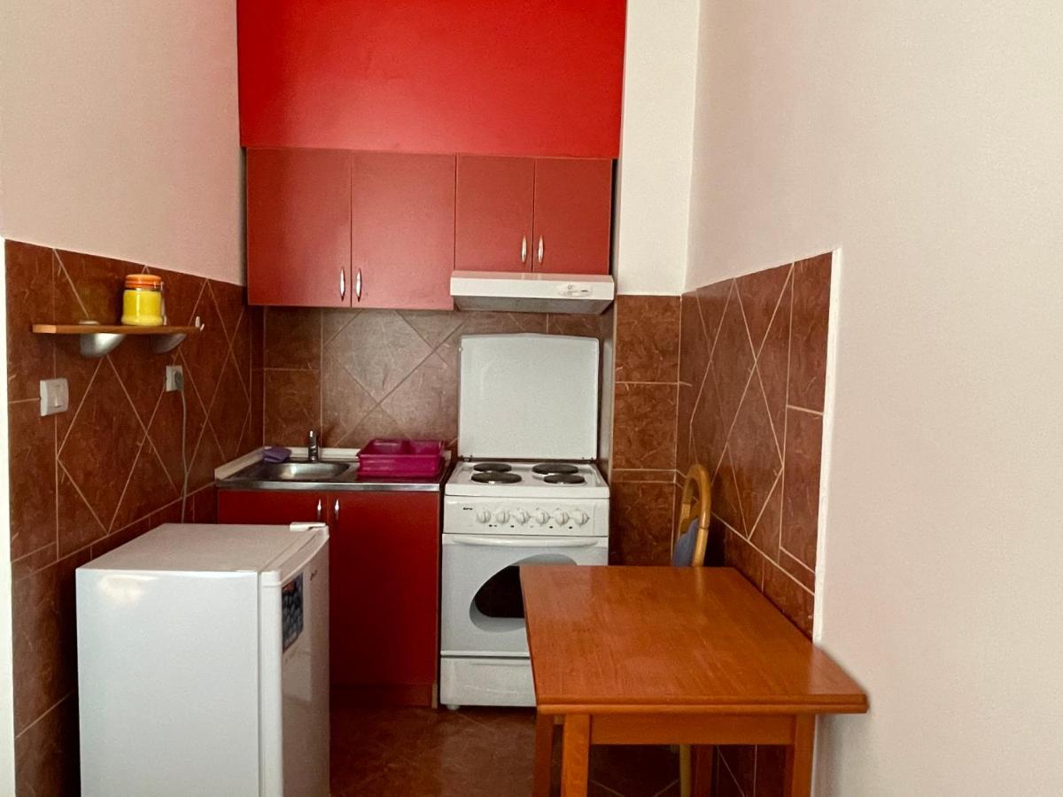 Apartments Zevs Budva Ngoại thất bức ảnh