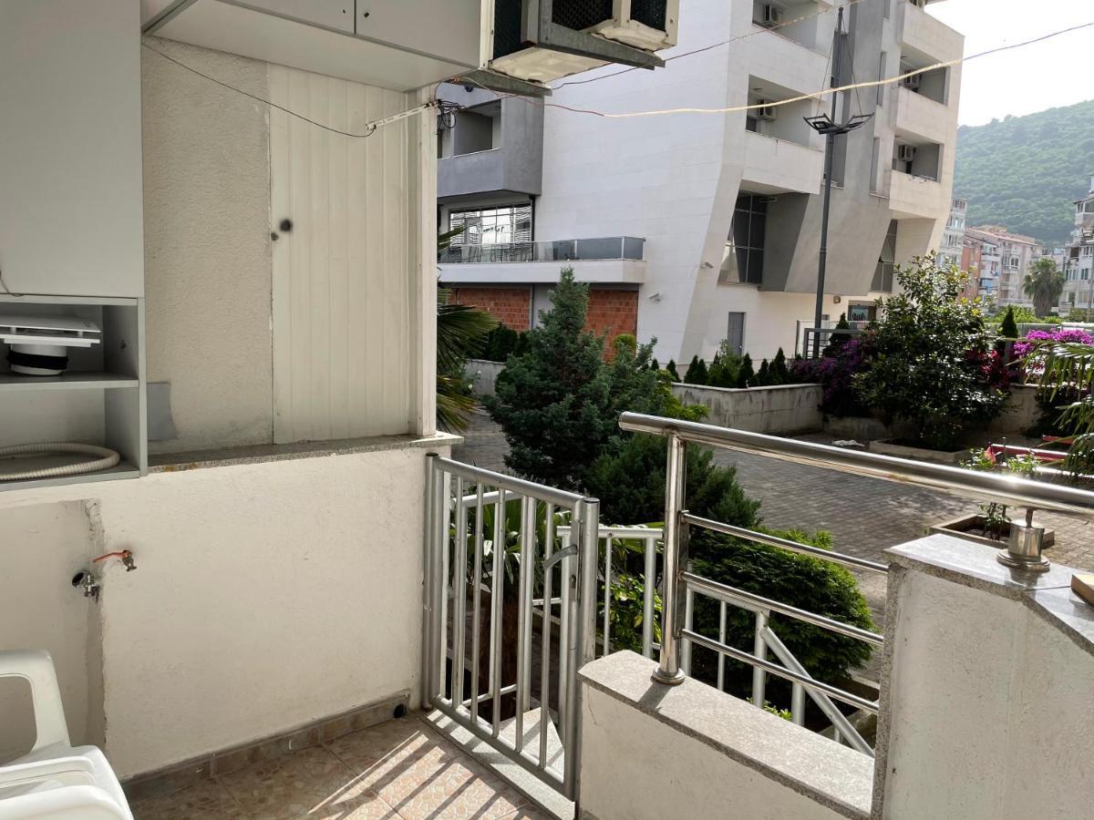 Apartments Zevs Budva Ngoại thất bức ảnh