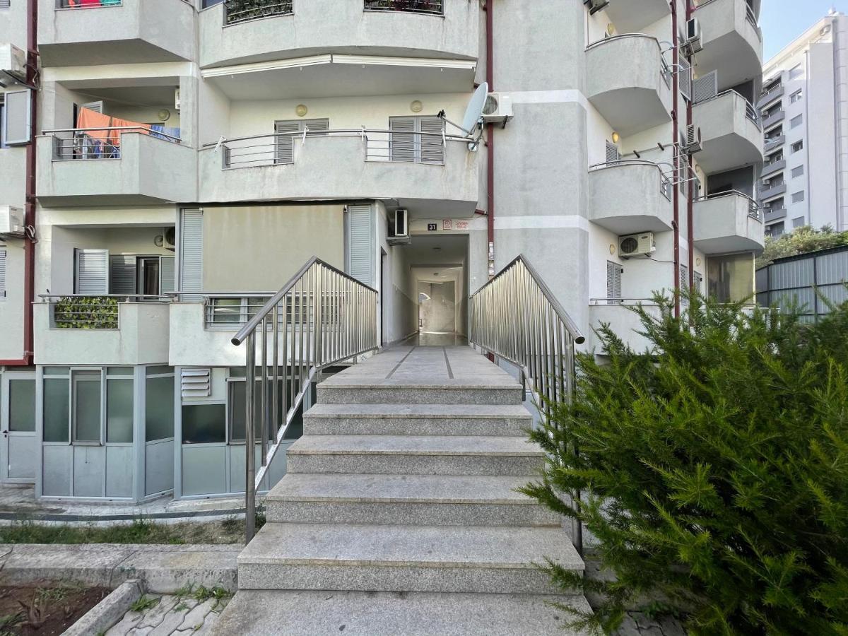 Apartments Zevs Budva Ngoại thất bức ảnh