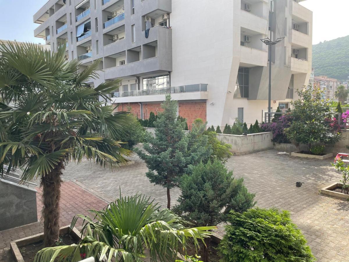 Apartments Zevs Budva Ngoại thất bức ảnh