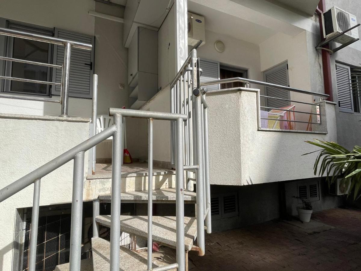 Apartments Zevs Budva Ngoại thất bức ảnh